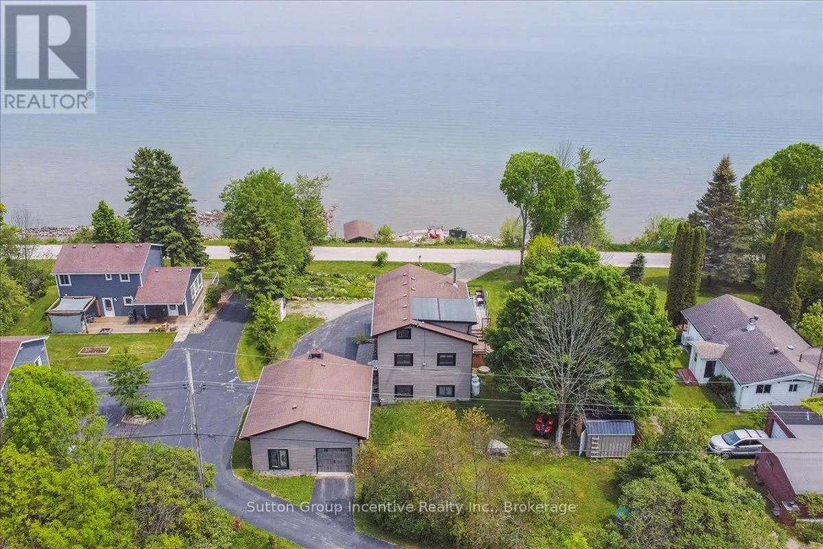 339520 PRESQU'ILE ROAD