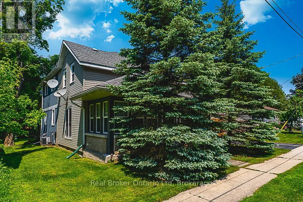 144 LOUCKS LANE