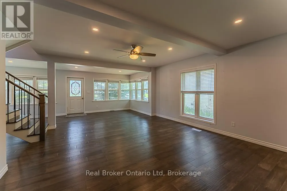 144 LOUCKS LANE