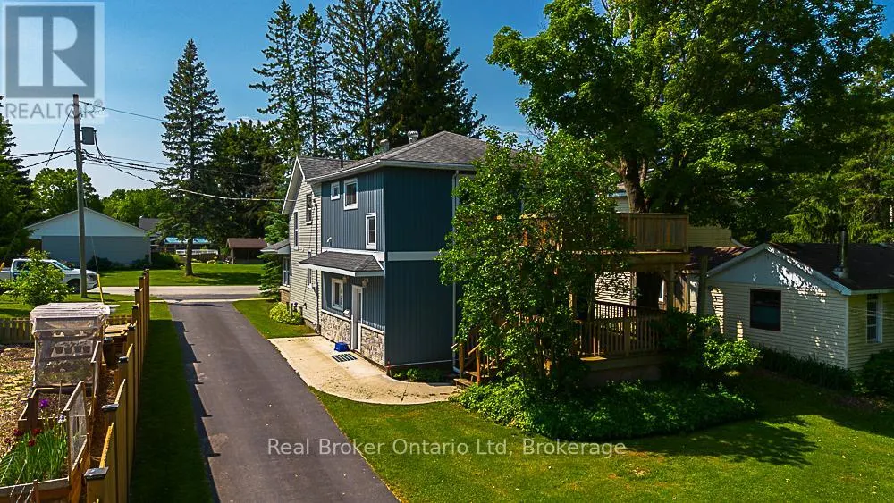 144 LOUCKS LANE