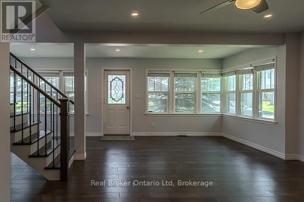 144 LOUCKS LANE