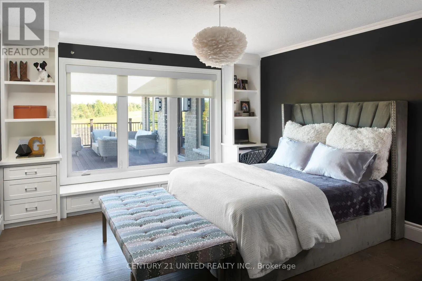 7 MAPLEHILL DRIVE