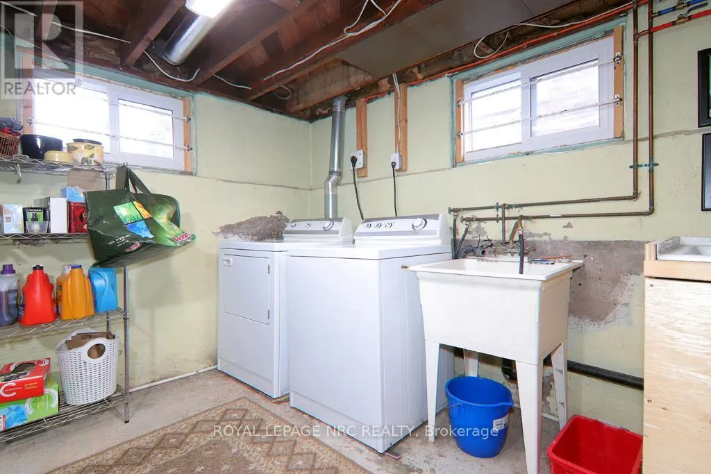 216 HIGHLAND AVENUE