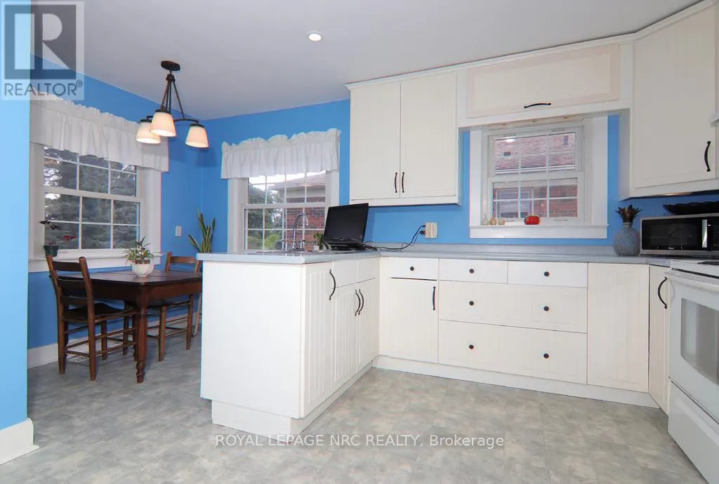 216 HIGHLAND AVENUE