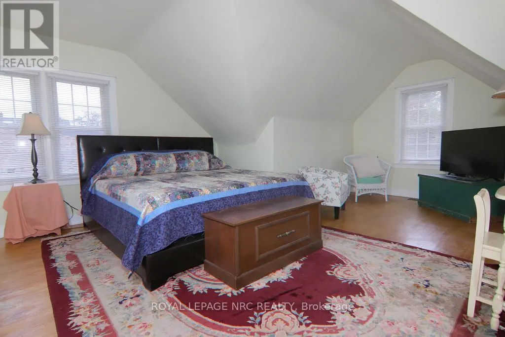 216 HIGHLAND AVENUE