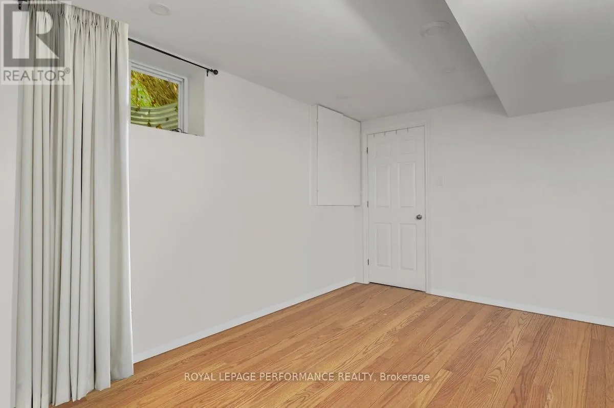 1815 BELVAL CRESCENT