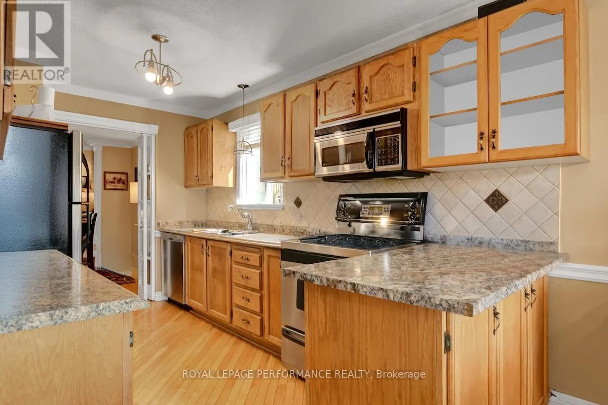 1815 BELVAL CRESCENT