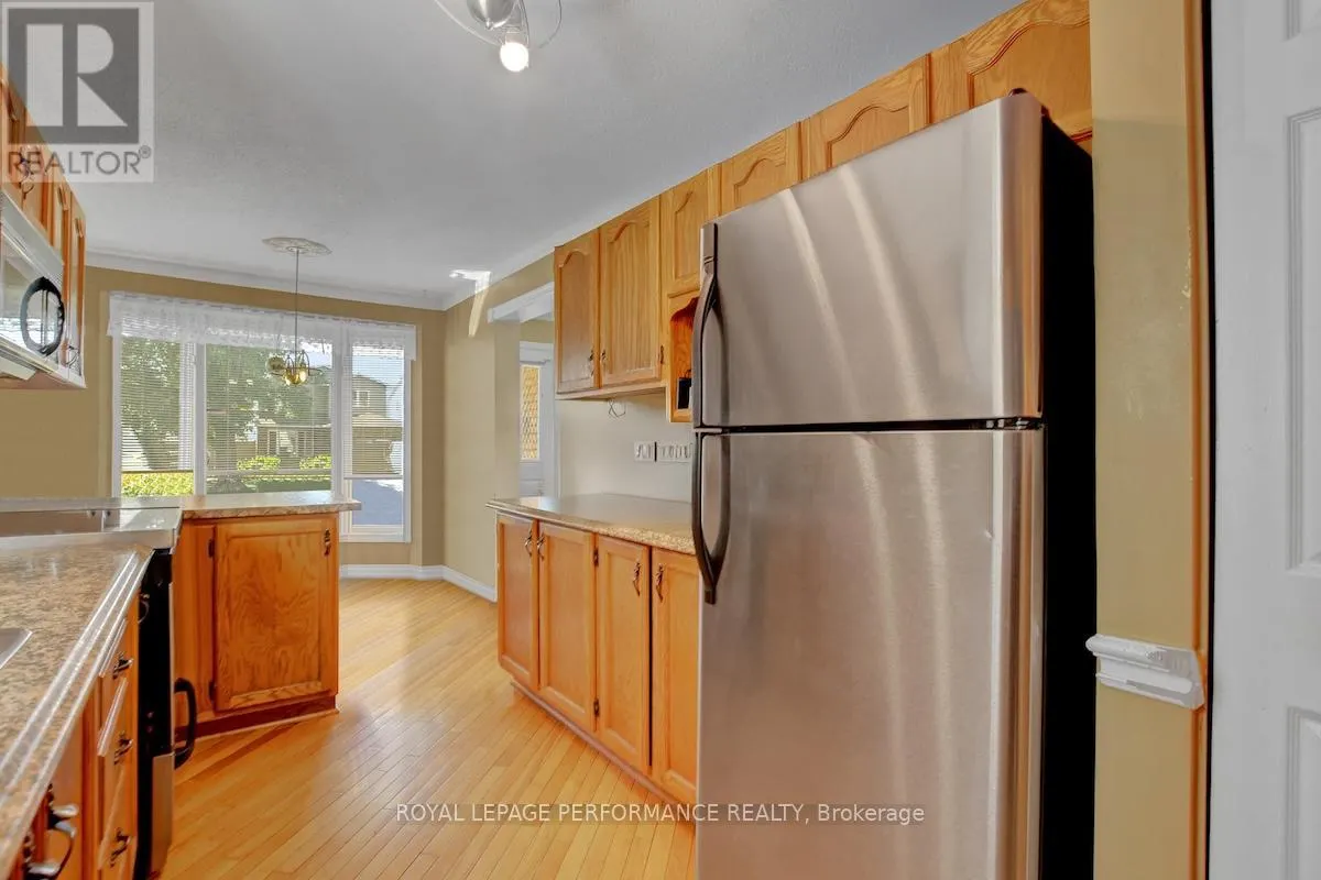 1815 BELVAL CRESCENT
