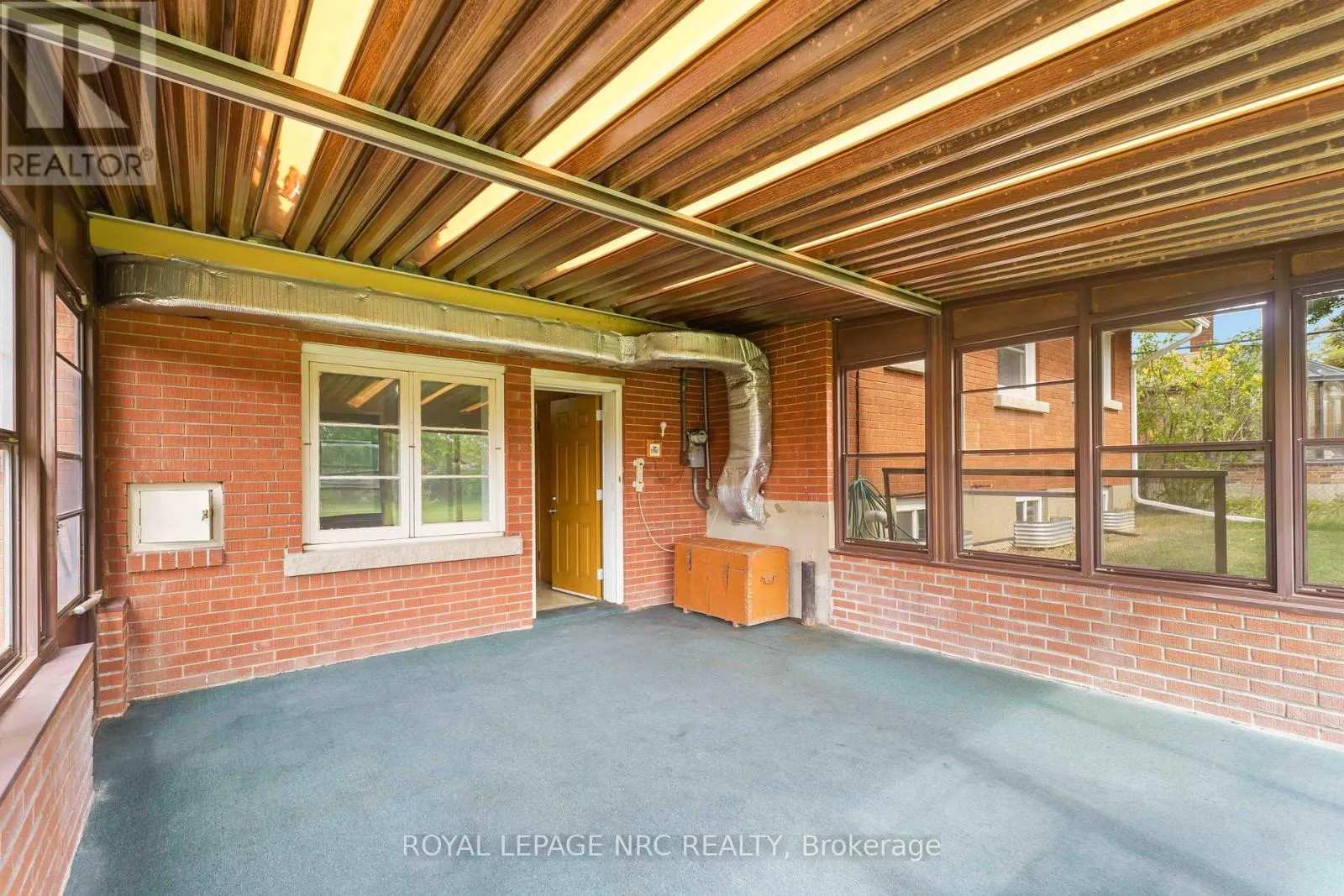4 OAKMOUNT ROAD