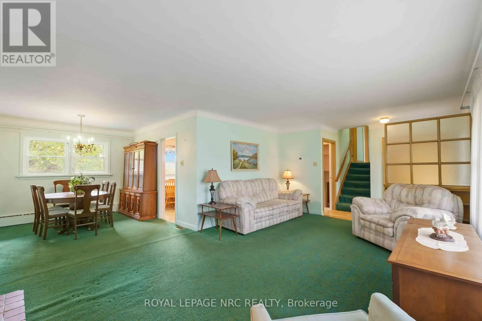 4 OAKMOUNT ROAD