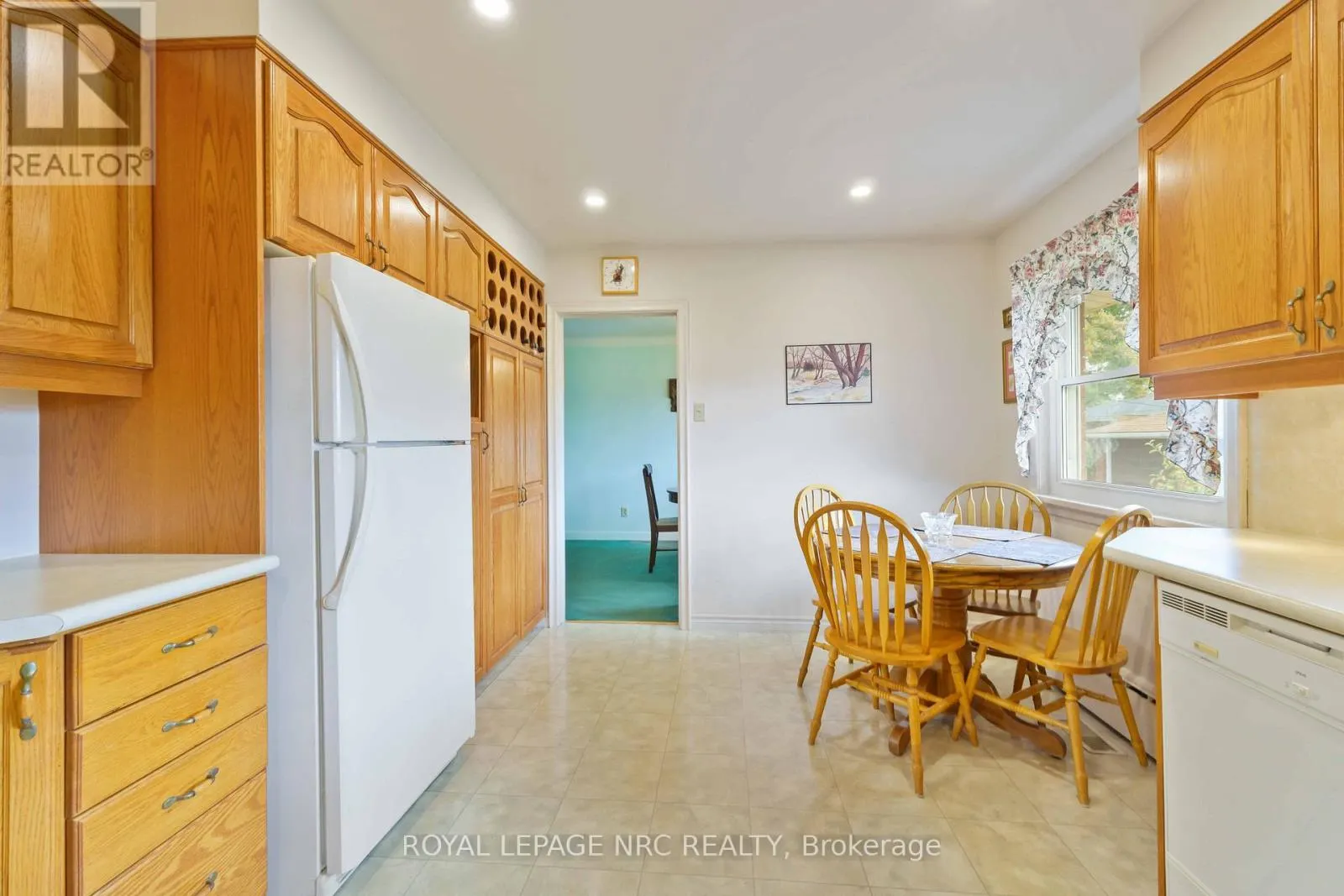 4 OAKMOUNT ROAD