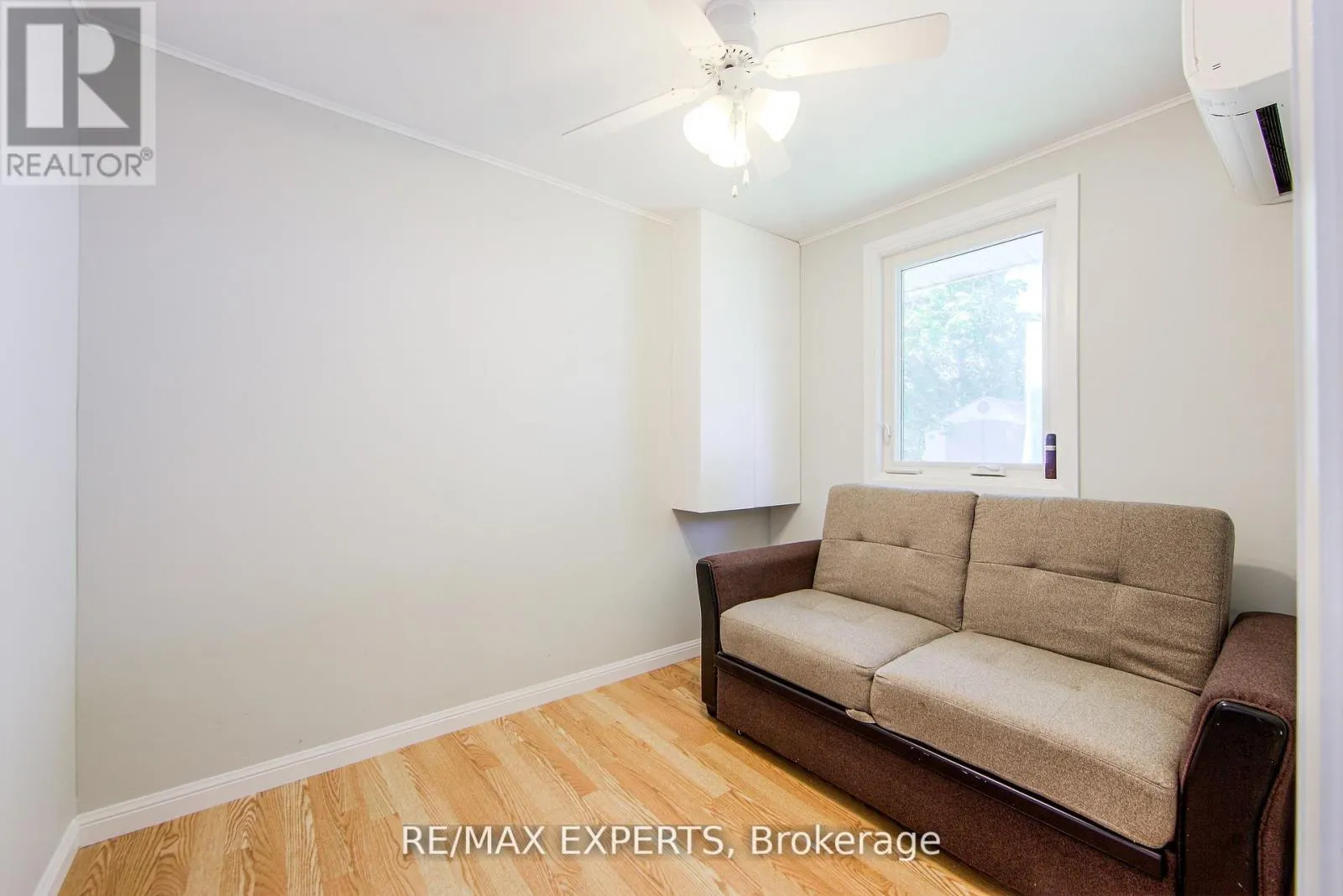 24 RIVERSIDE DRIVE
