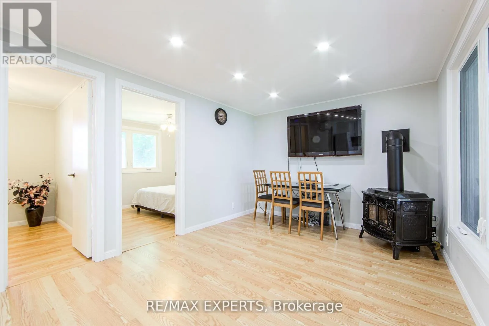24 RIVERSIDE DRIVE