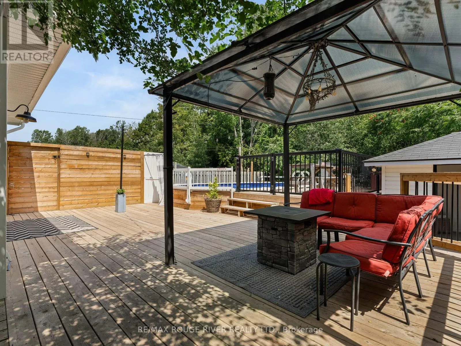 414 ALEXANDRIA DRIVE
