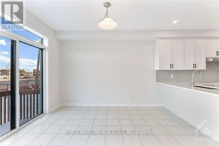 900 ATHENRY COURT