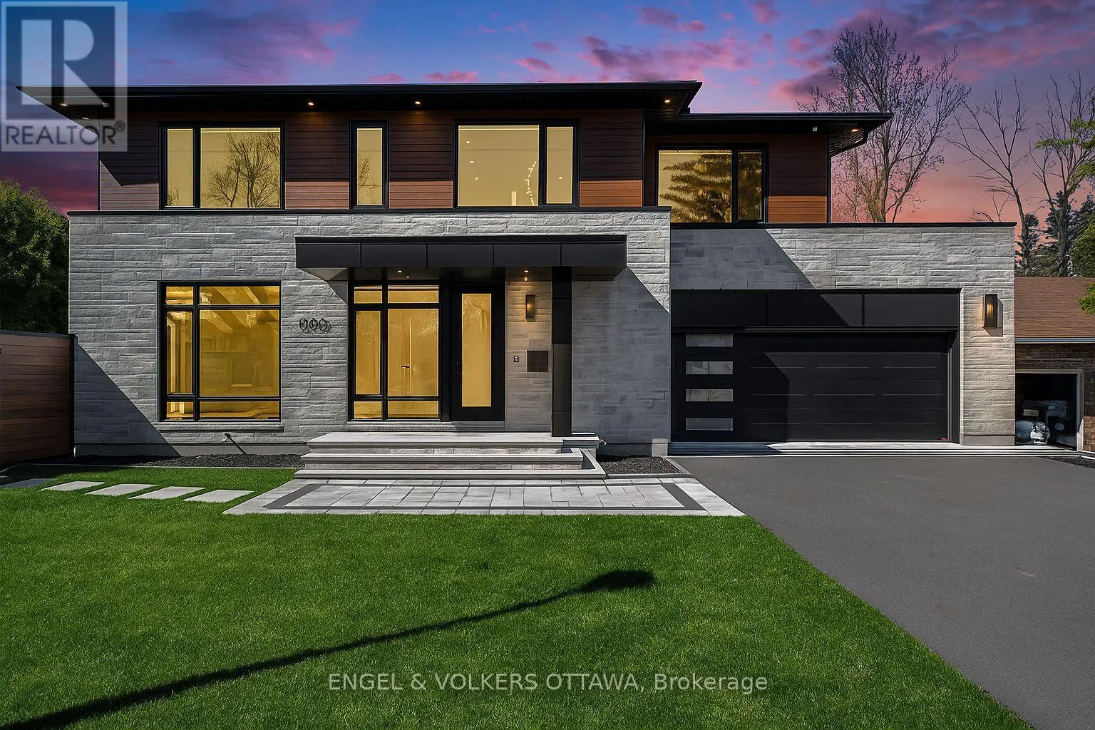888 MELWOOD AVENUE