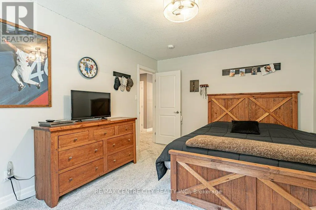 148 ELLIOTT TRAIL