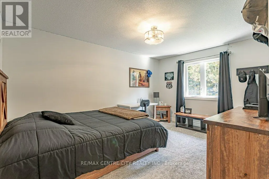 148 ELLIOTT TRAIL