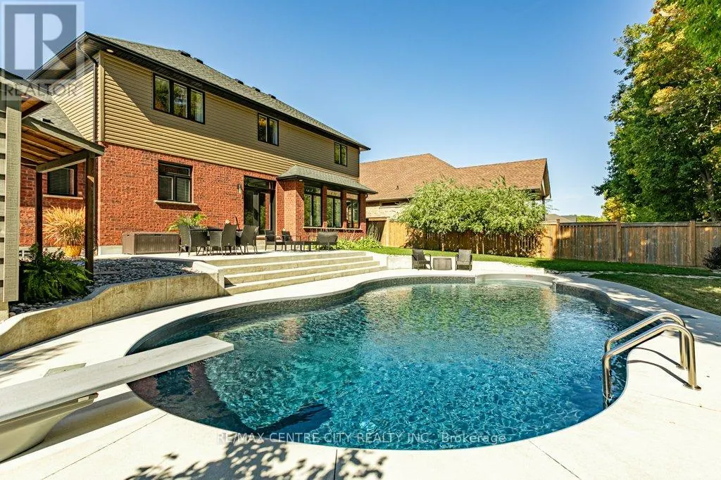 148 ELLIOTT TRAIL