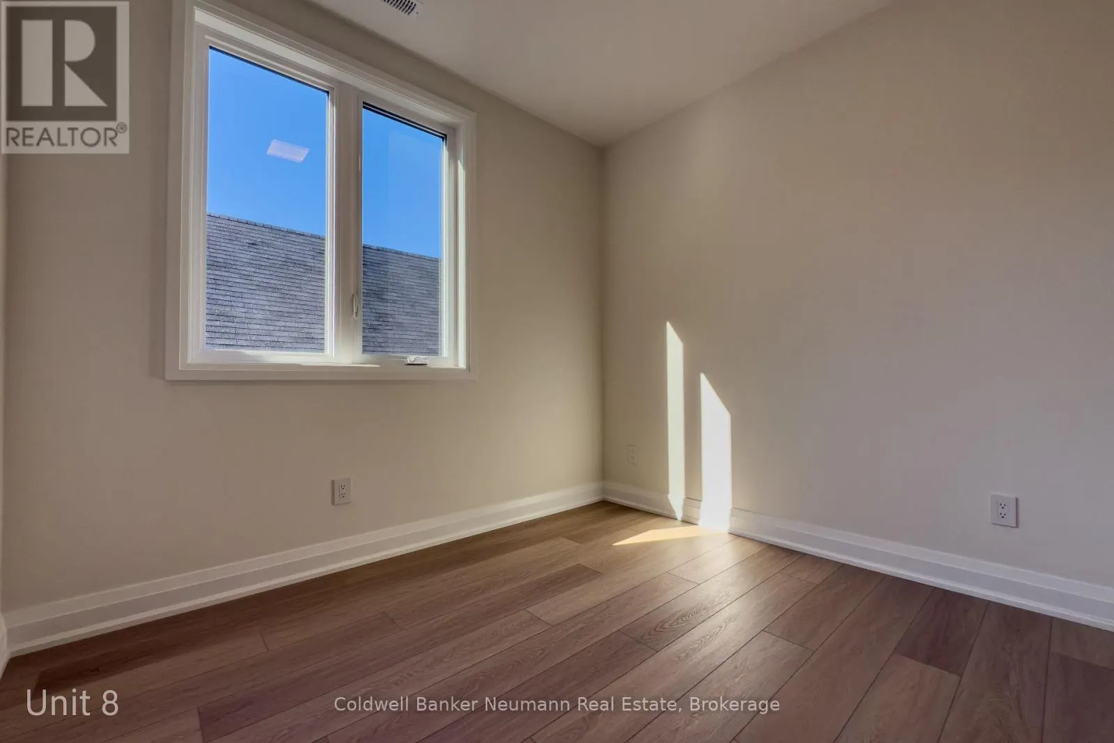 8 - 14 STEVENSON STREET N, #8