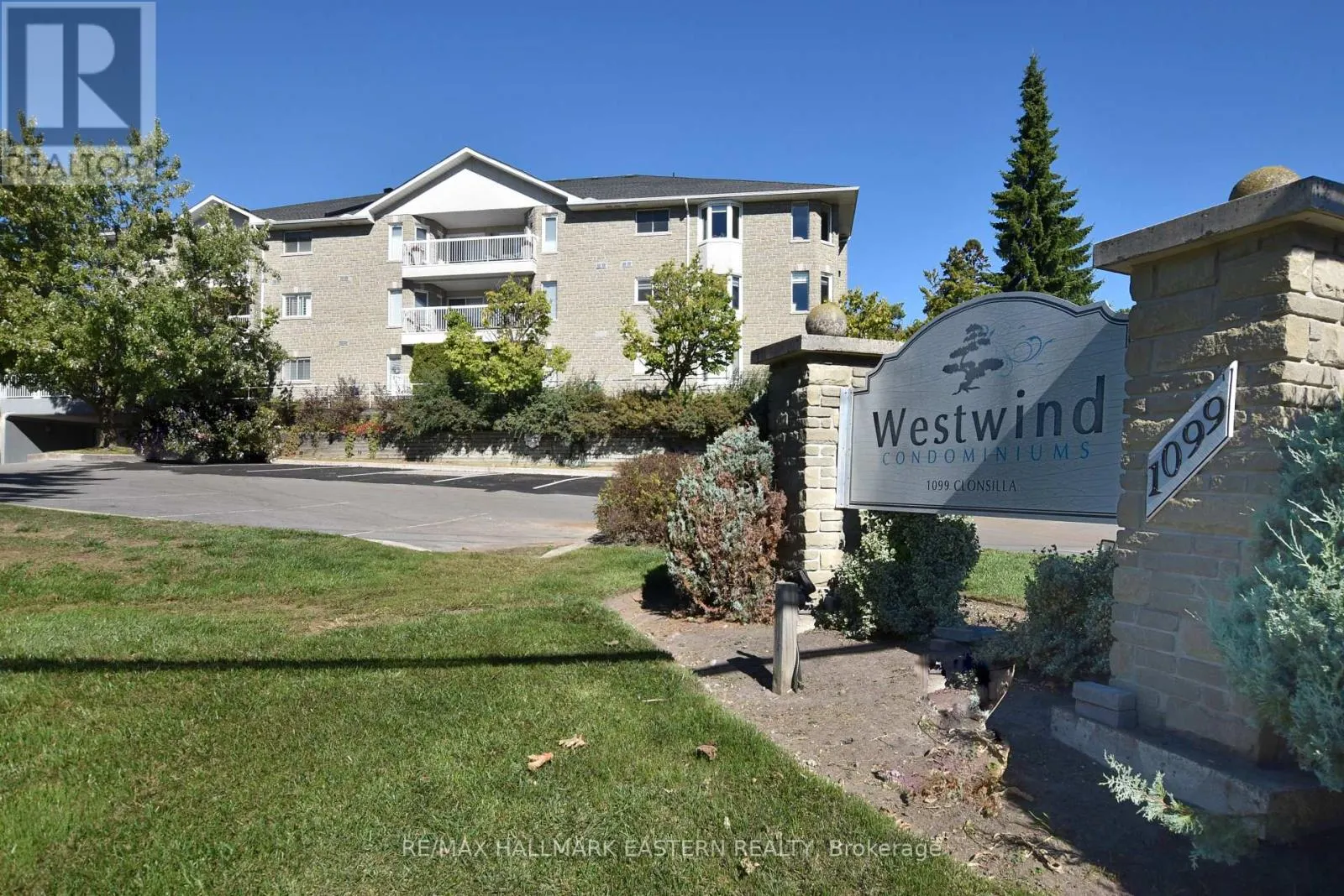 316A - 1099 CLONSILLA AVENUE, #316A