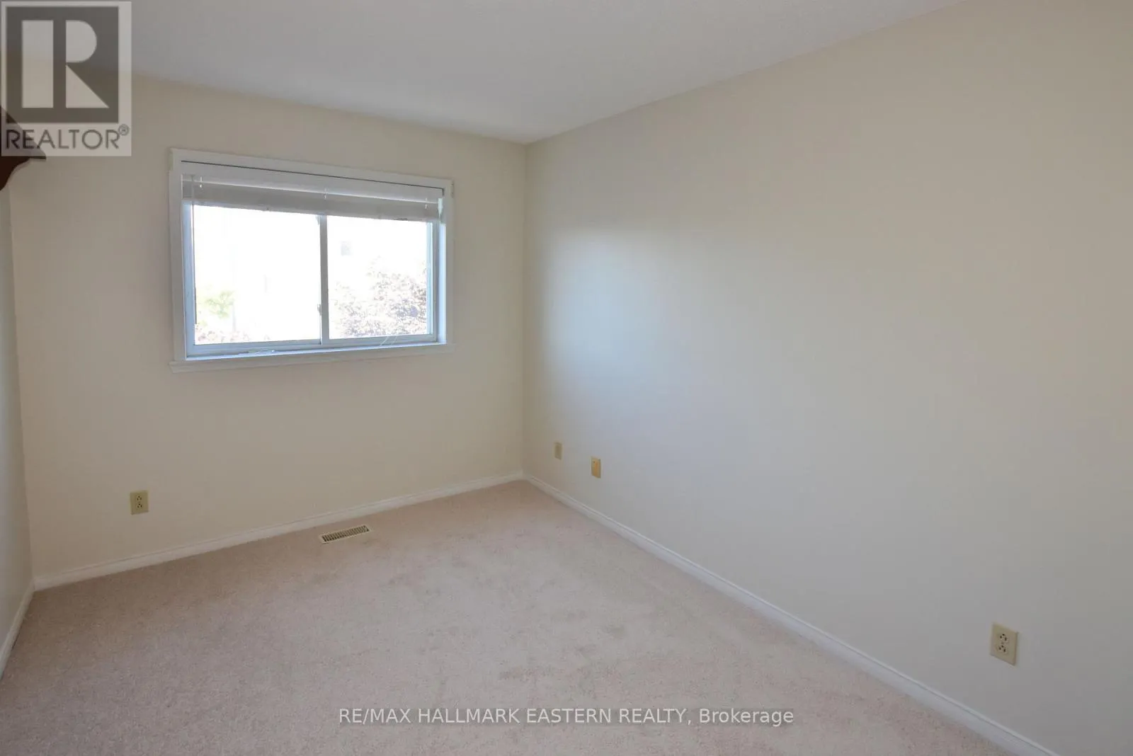 316A - 1099 CLONSILLA AVENUE, #316A