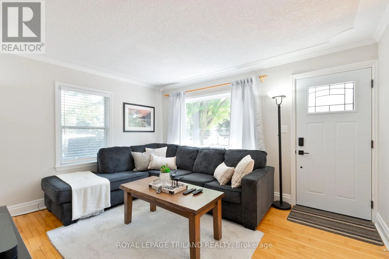 130 DUCHESS AVENUE