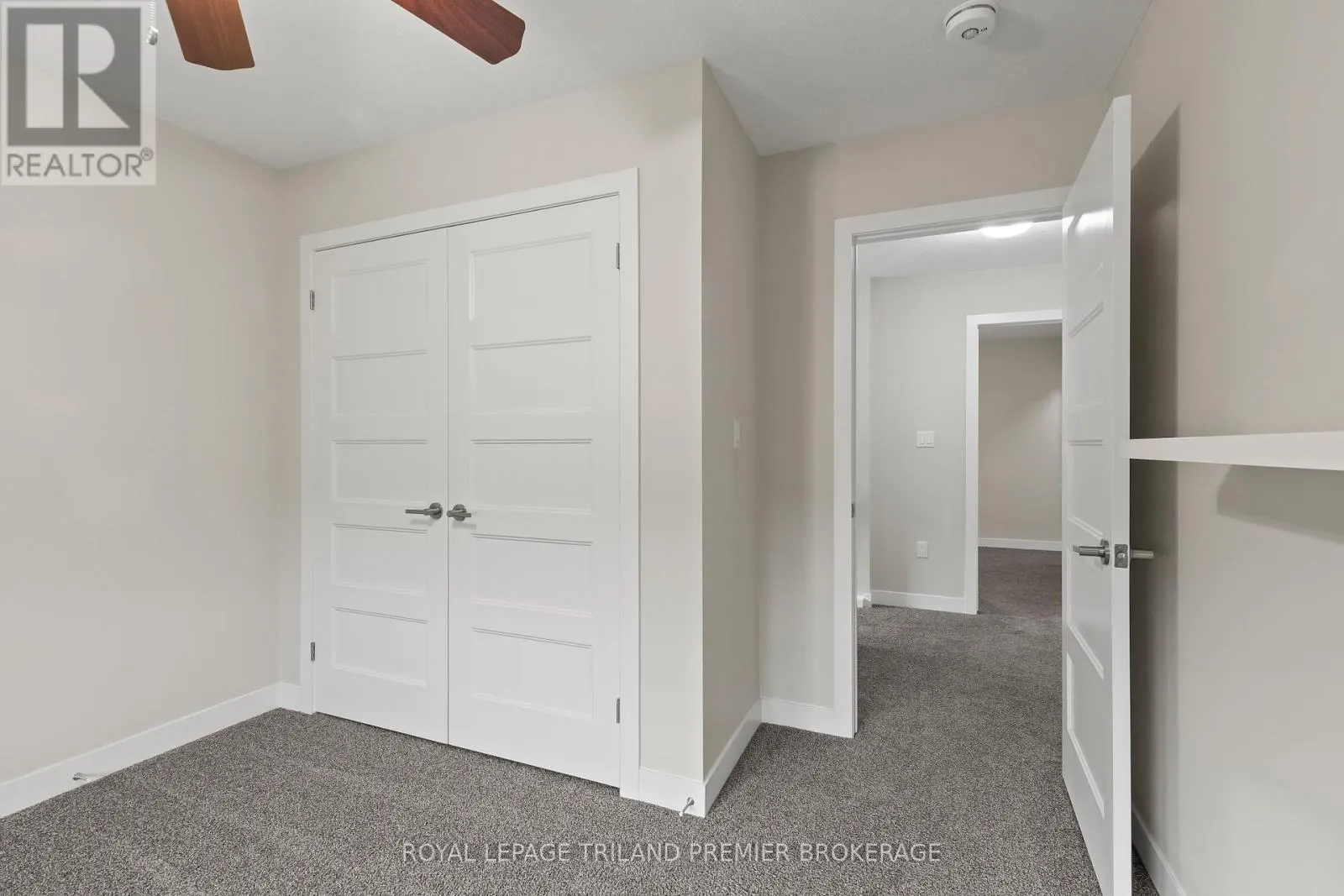 996 WEST VILLAGE SQUARE