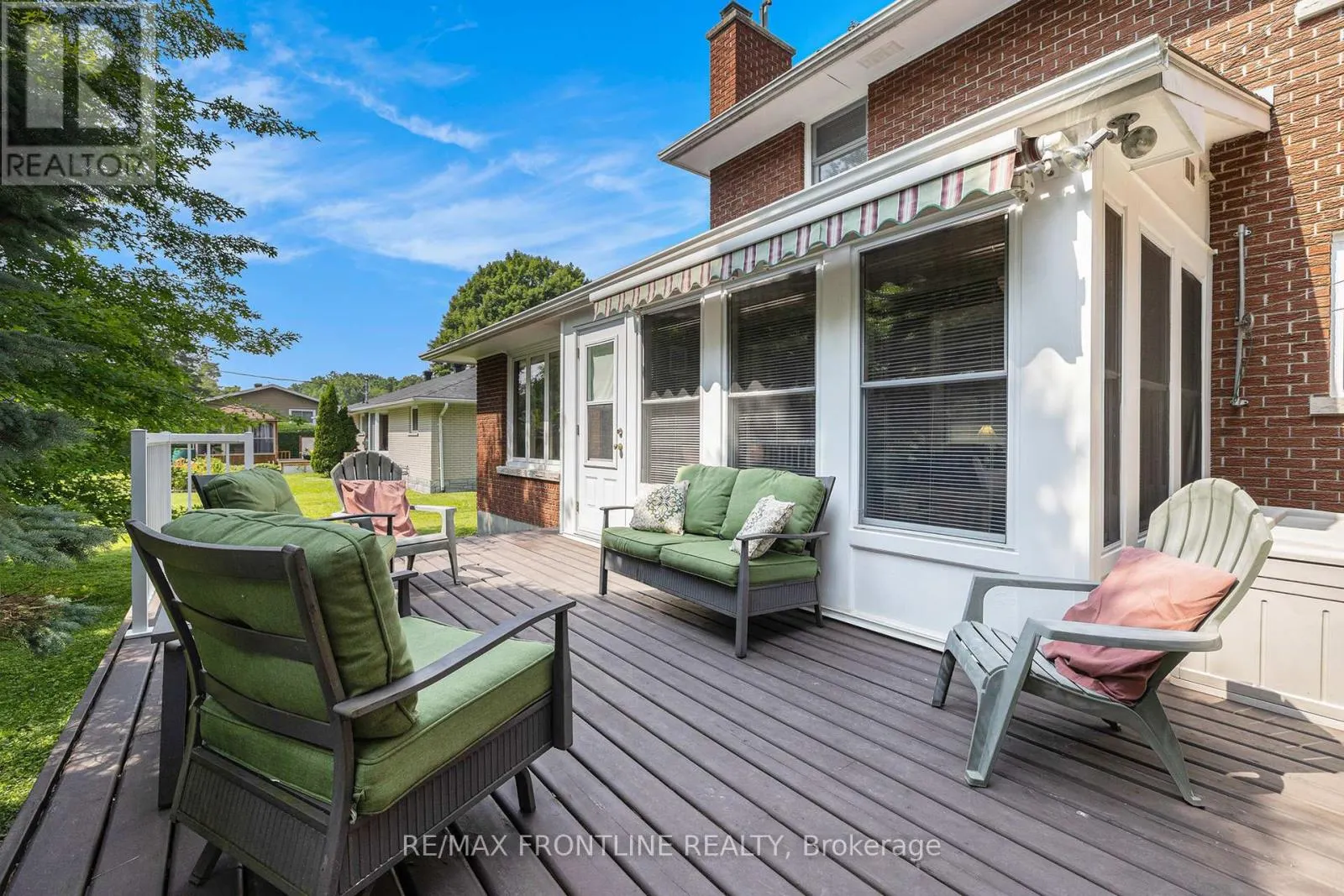 12 GLENVIEW CRESCENT