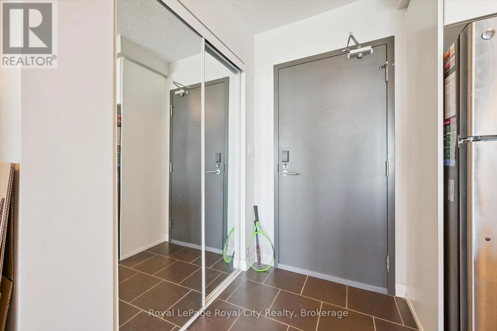912 - 53 ARTHUR STREET S, #912
