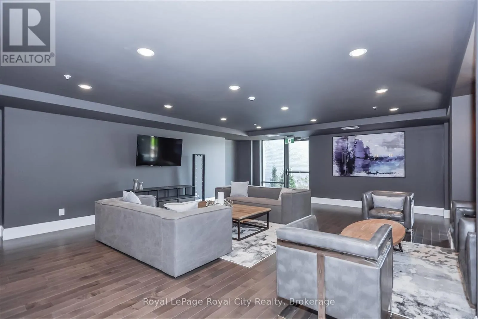 912 - 53 ARTHUR STREET S, #912