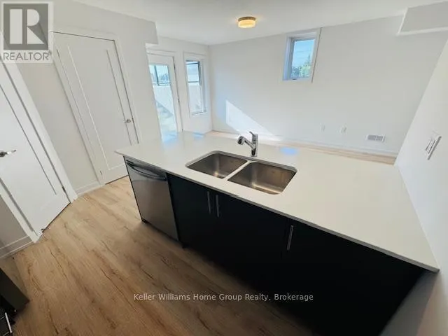 85 - 940 ST DAVID STREET, #85