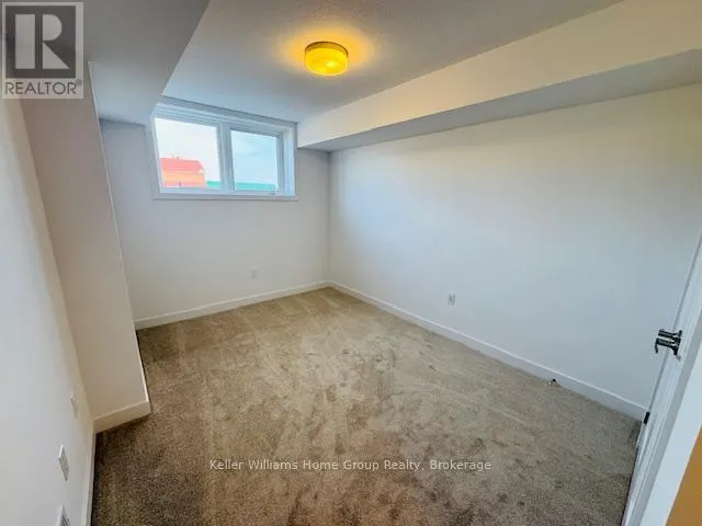 85 - 940 ST DAVID STREET, #85