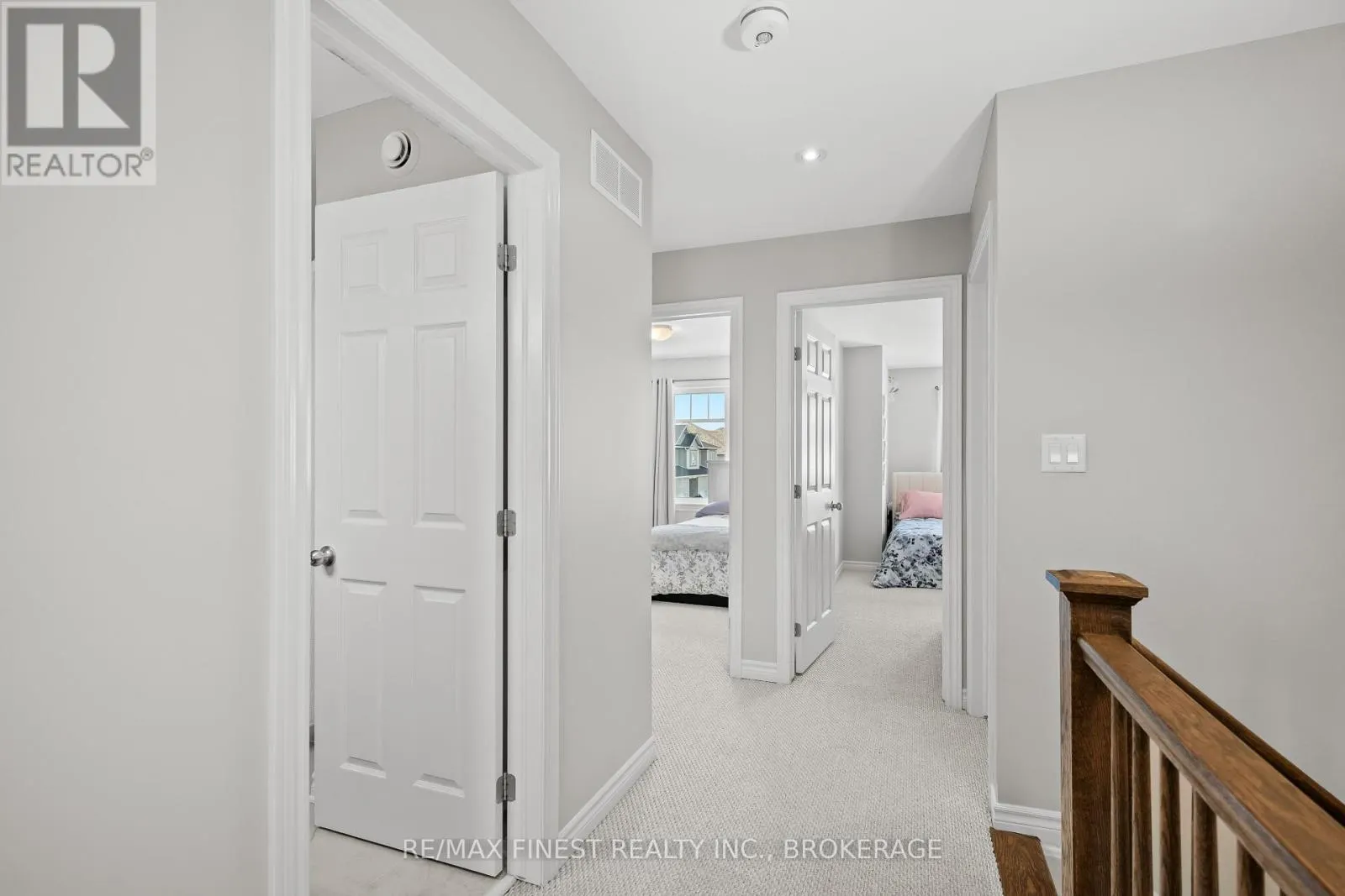 913 STONEWALK DRIVE
