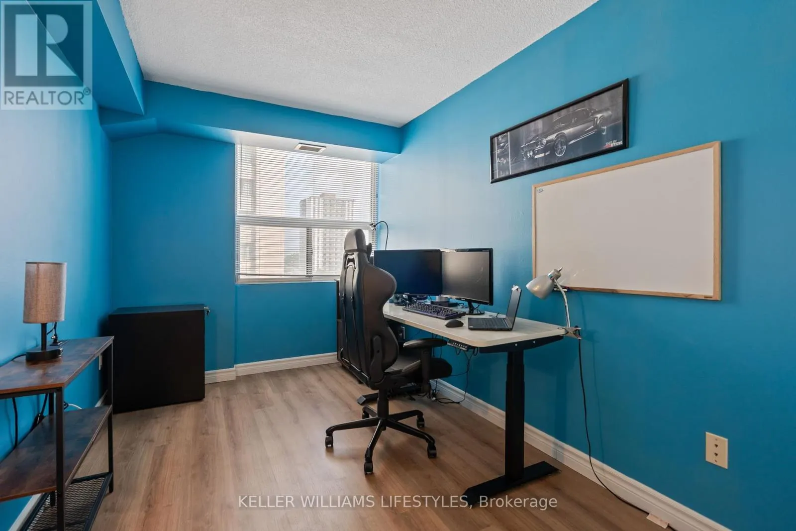 605 - 380 KING STREET, #605