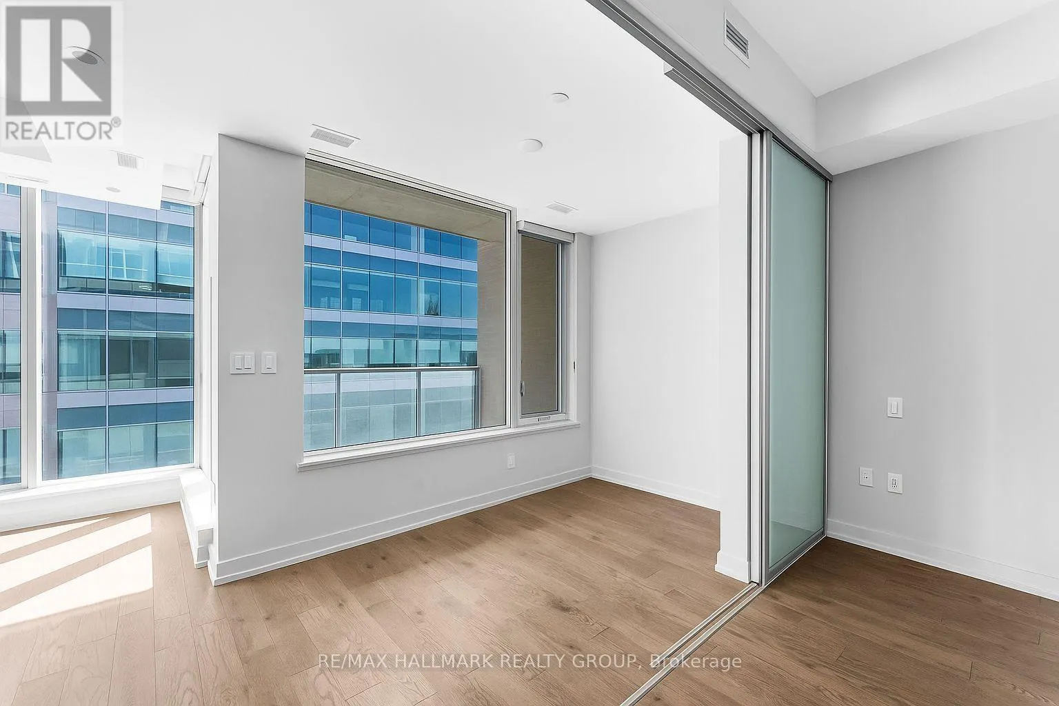 1501 - 101 QUEEN STREET