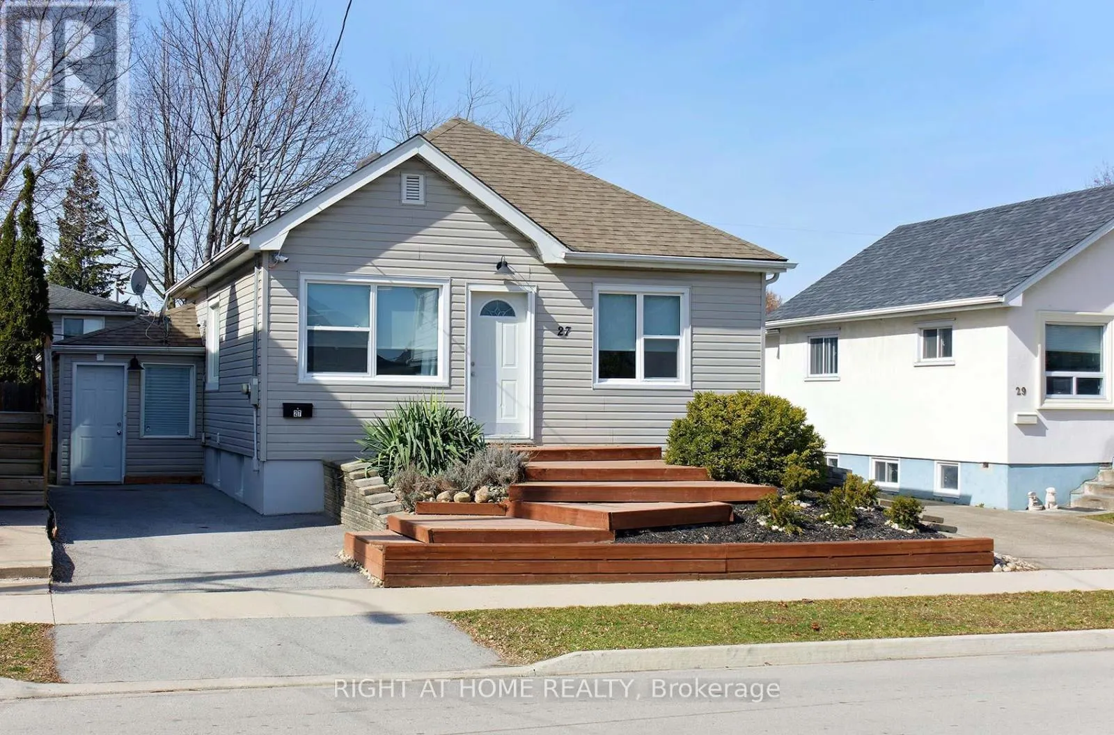 27 BRIGHTON AVENUE