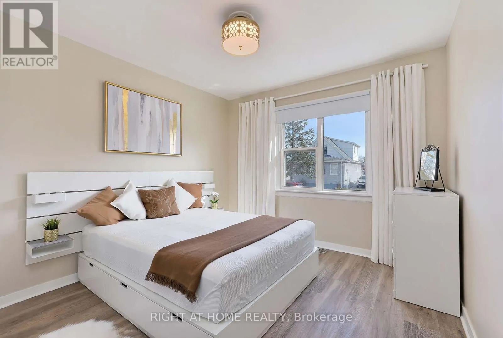 27 BRIGHTON AVENUE