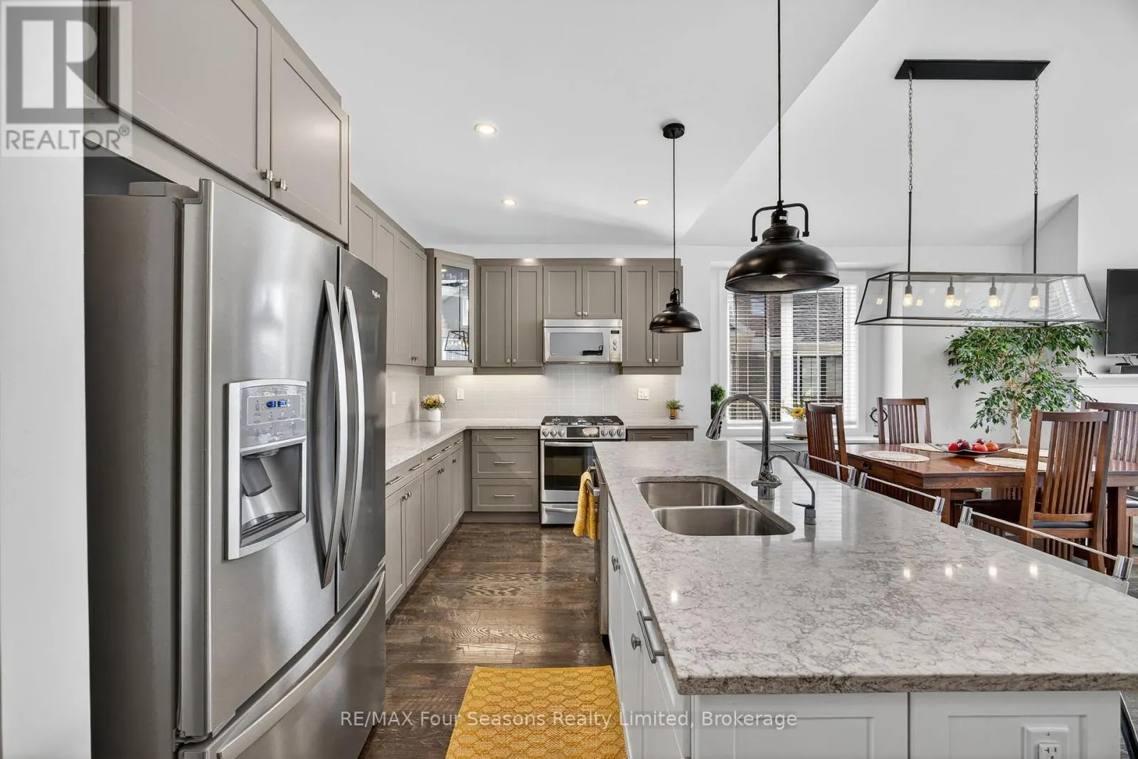 291 YELLOW BIRCH CRESCENT