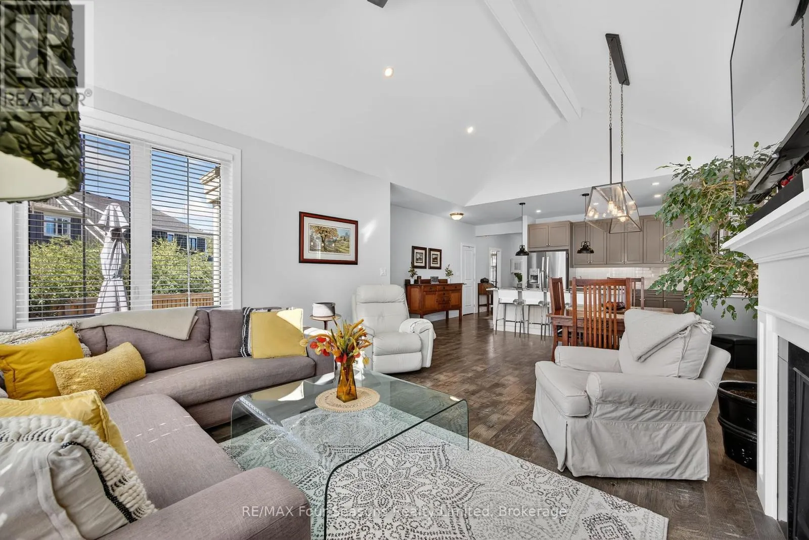291 YELLOW BIRCH CRESCENT