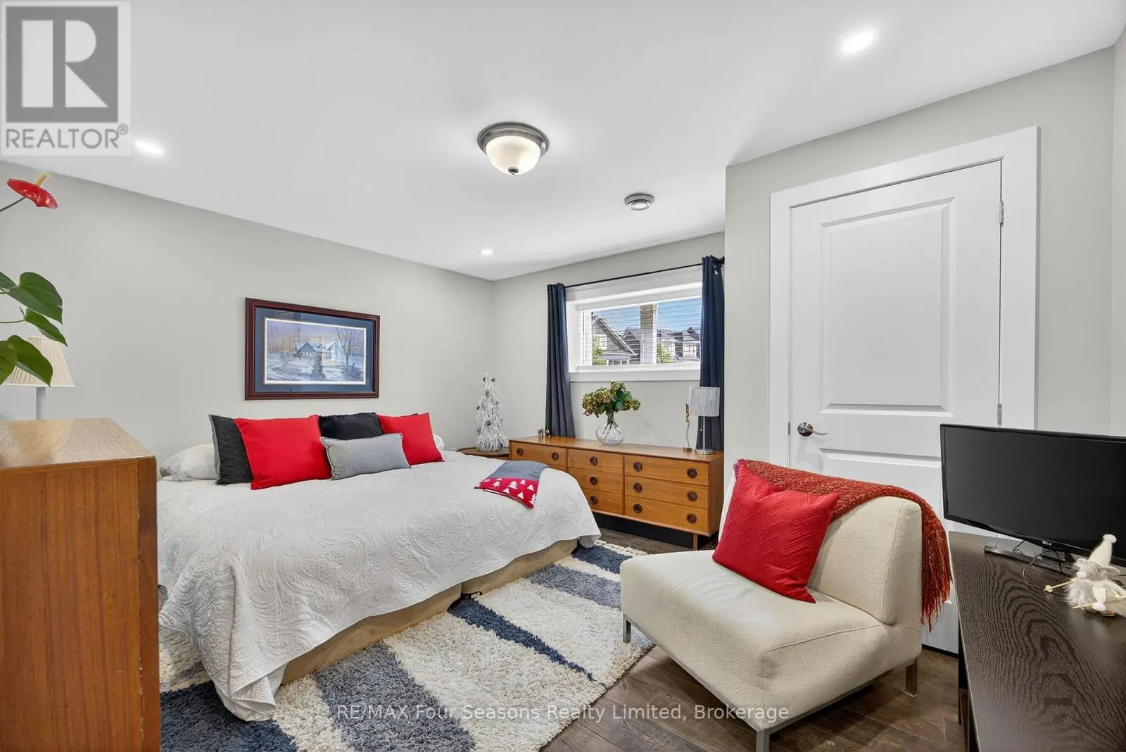 291 YELLOW BIRCH CRESCENT