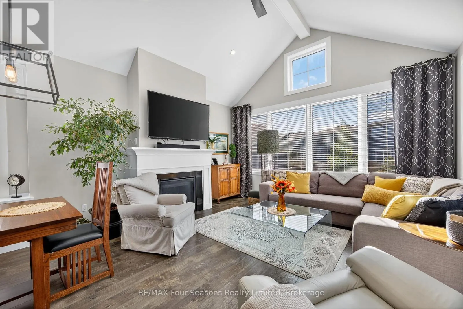 291 YELLOW BIRCH CRESCENT