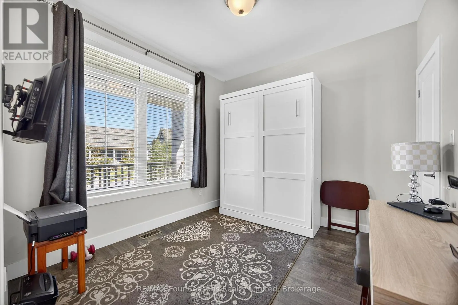 291 YELLOW BIRCH CRESCENT