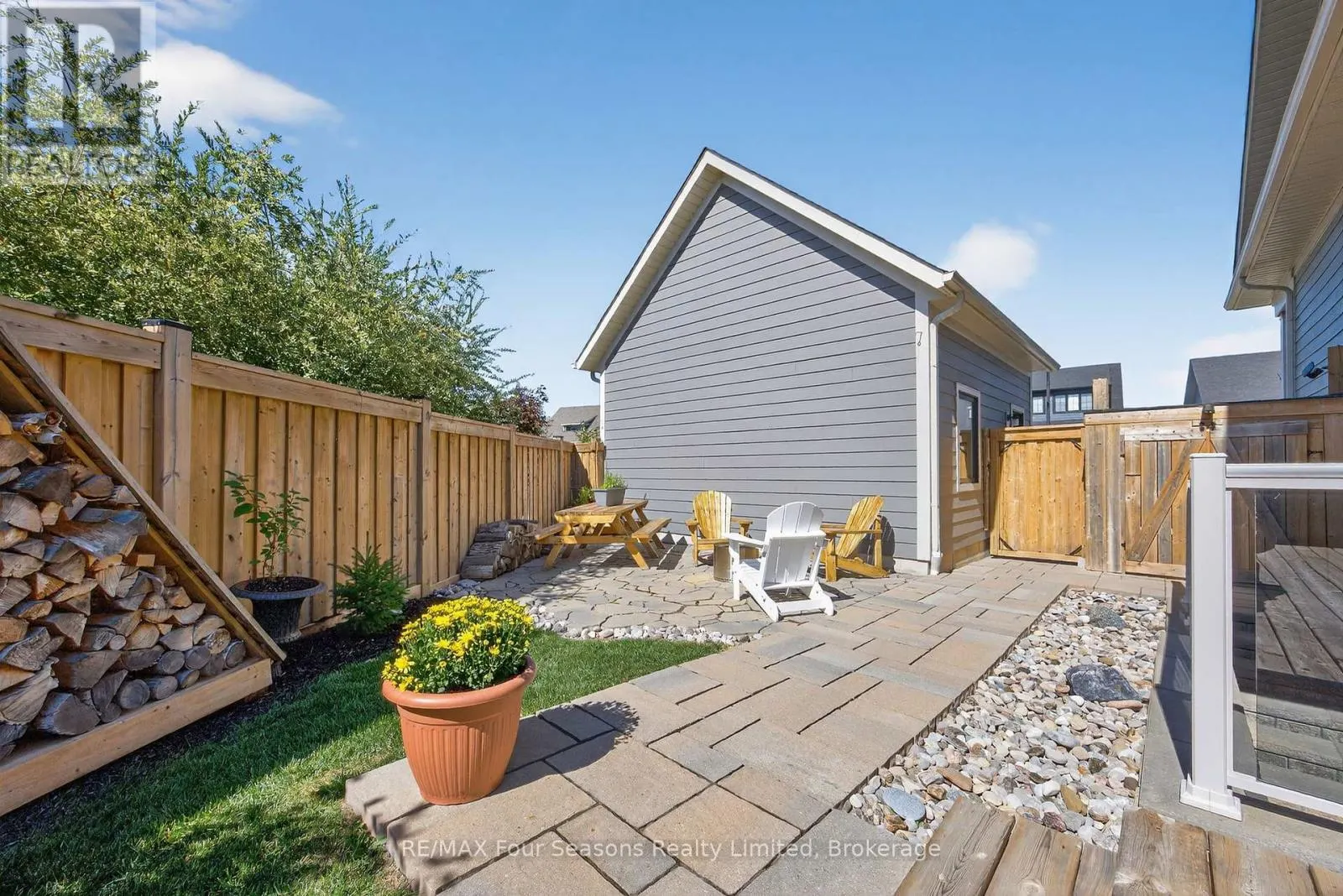 291 YELLOW BIRCH CRESCENT