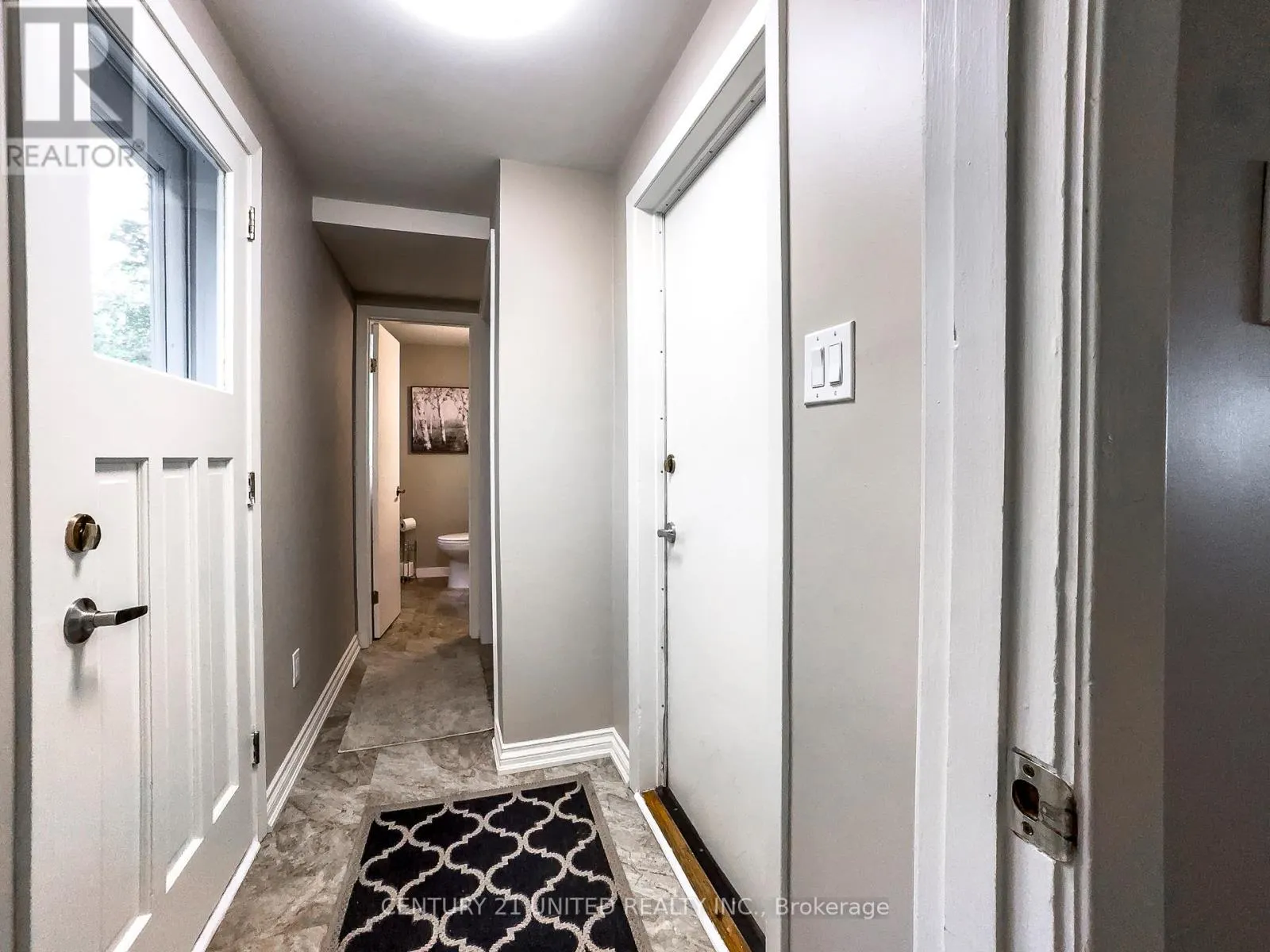 45 CRESTWOOD AVENUE