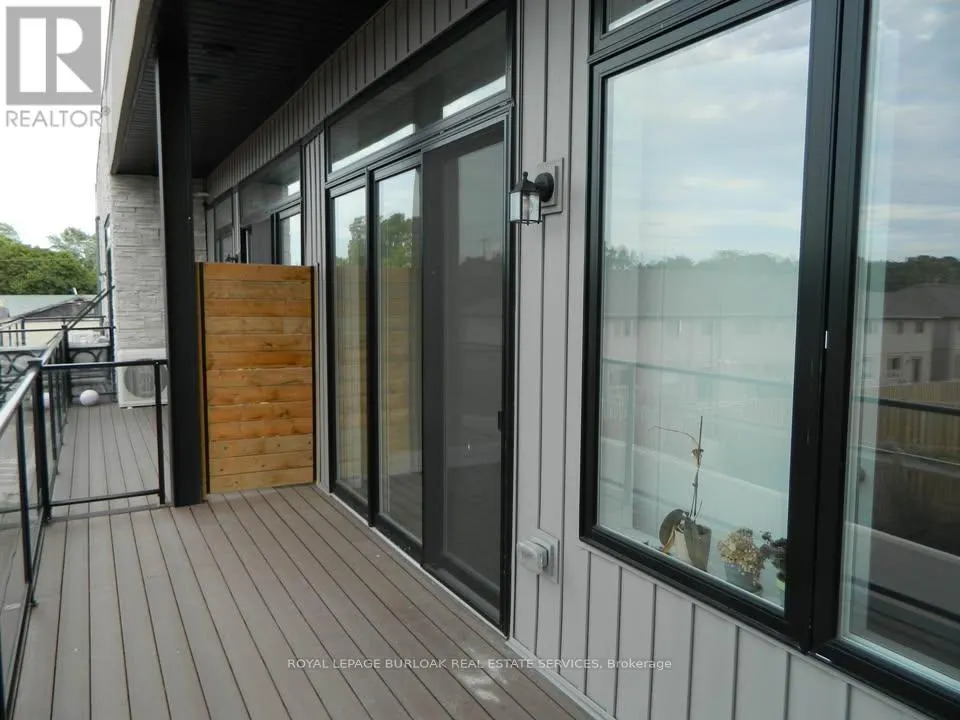 220 - 85B MORRELL STREET