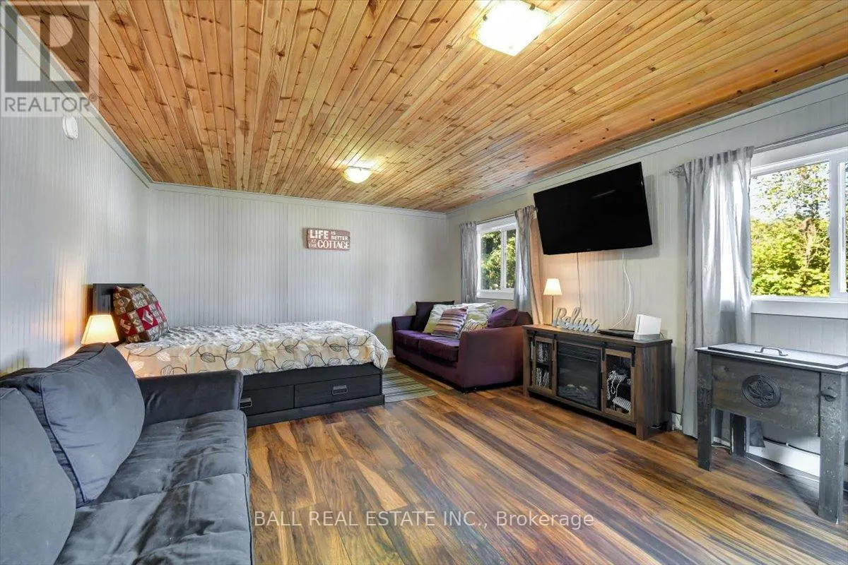 224 BAY SHORE DRIVE