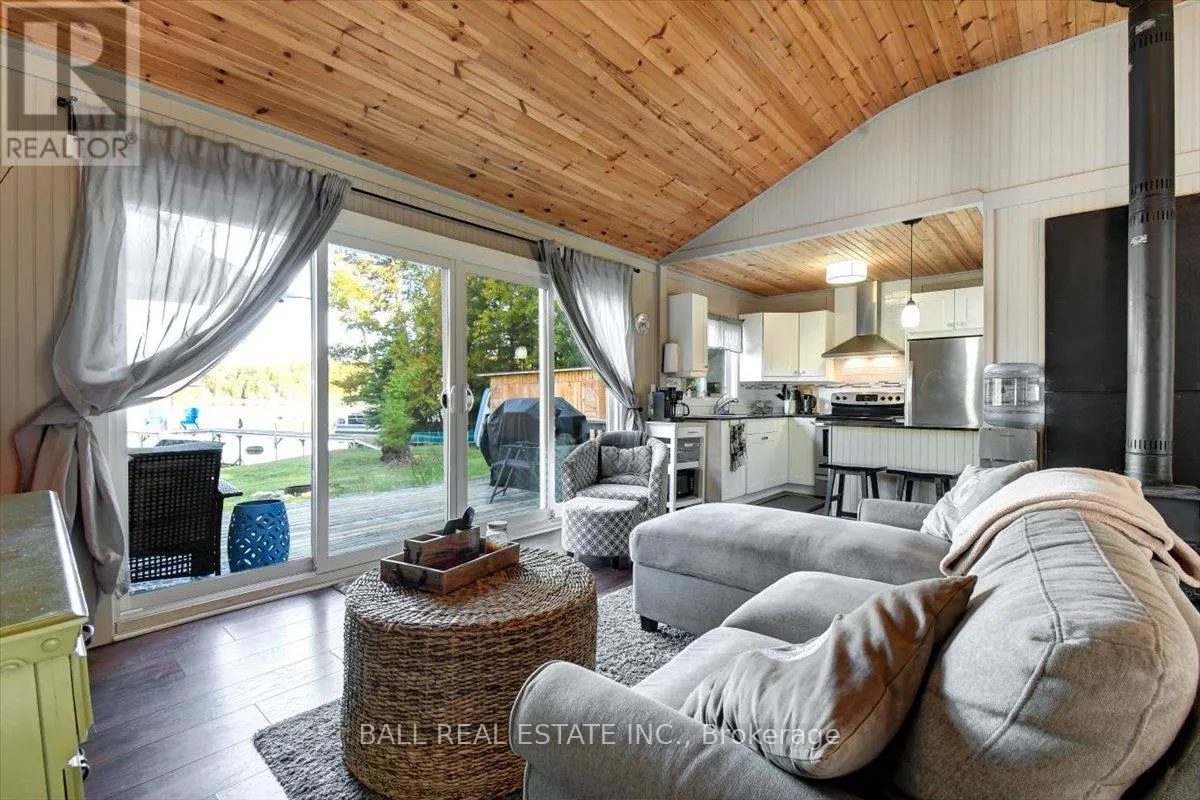 224 BAY SHORE DRIVE