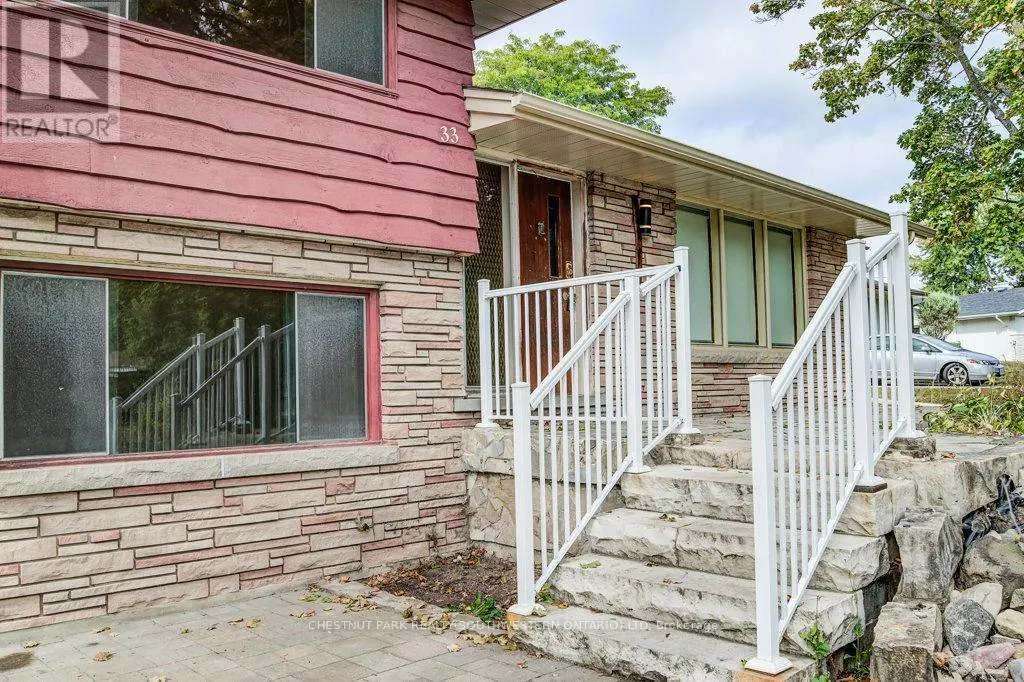 33 EVERGREEN CRESCENT