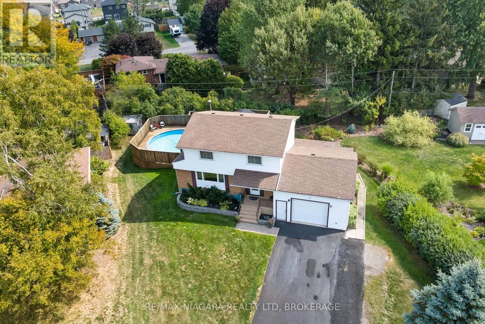 28 THORNCREST ROAD